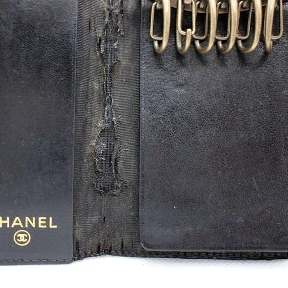 CHANEL CAVIAR SKIN CC LOGO KEY CASE HOLDER WALLET BLACK - Picture 8 of 11